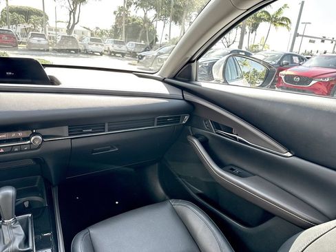 Used 2022 MAZDA CX-30 AWD 2.5 S w/ Premium Package image 15