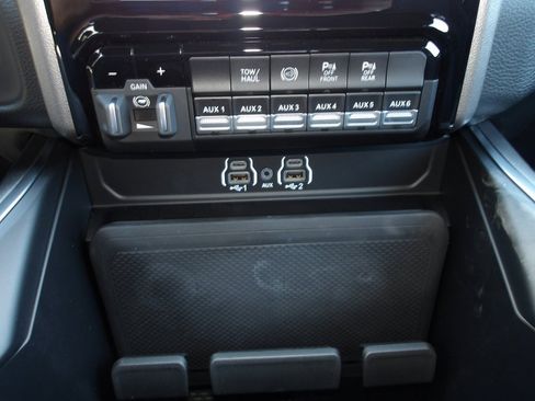 New 2025 RAM 3500 Big Horn image 16