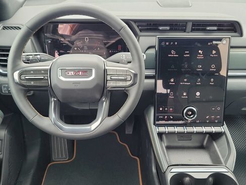 New 2026 GMC Terrain AT4 AWD/4WD image 7