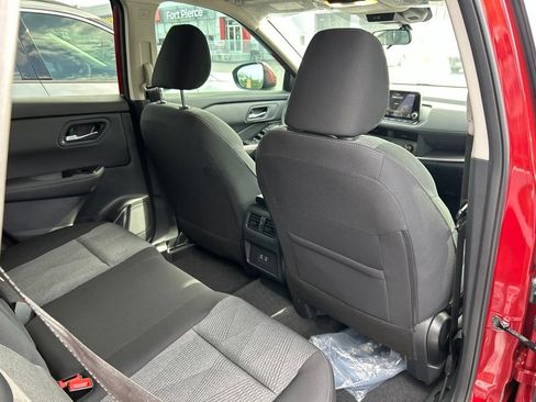 Used 2026 Nissan Rogue SV FWD image 45