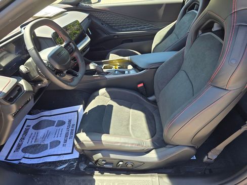 New 2026 Dodge Charger R/T w/ Performance Handling Group AWD/4WD image 17