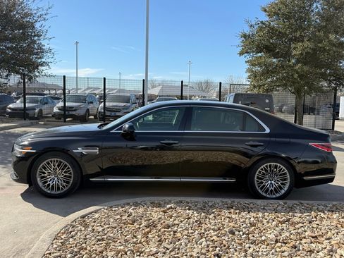 Used 2022 Genesis G90 5.0 Ultimate image 2