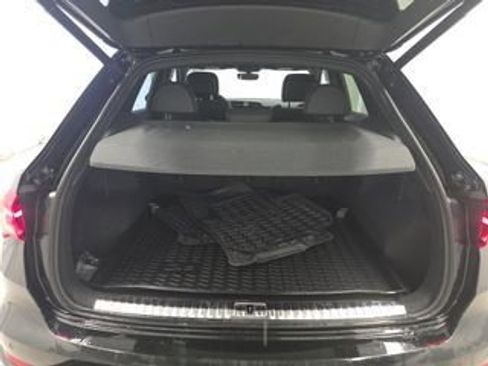 Used 2023 Audi Q3 2.0T Premium image 6