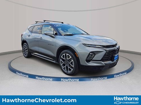 Used 2023 Chevrolet Blazer RS w/ Driver Confidence II Package AWD/4WD image 1
