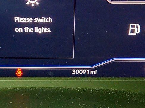 Used 2023 Volkswagen Atlas SE image 14