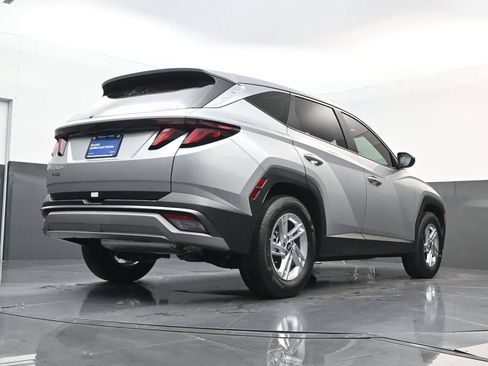 Certified 2026 Hyundai Tucson SE FWD image 24