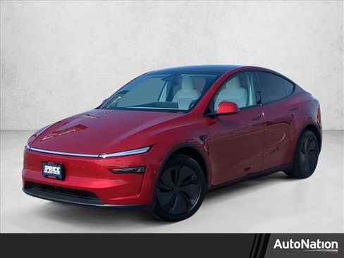 Used 2026 Tesla Model Y 2WD image 1