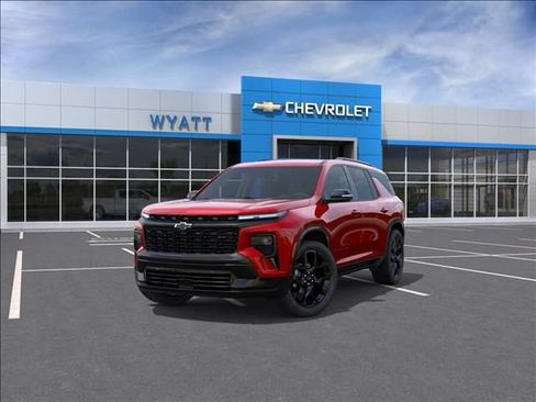 New 2026 Chevrolet Traverse RS w/ LPO, Floor Liner Package AWD/4WD image 9