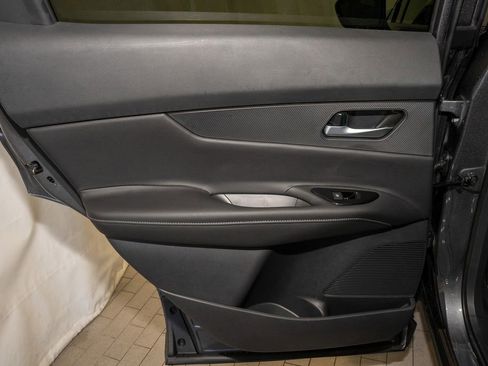 New 2026 Nissan Murano SL image 19