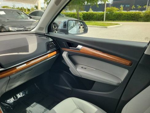 Certified 2023 Audi Q5 2.0T Premium Plus AWD/4WD image 14