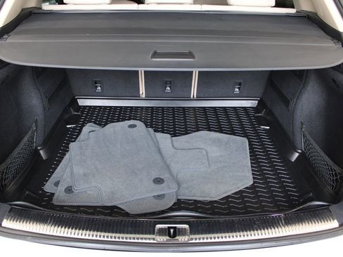 Used 2018 Audi Q5 Prestige w/ Prestige Package image 15