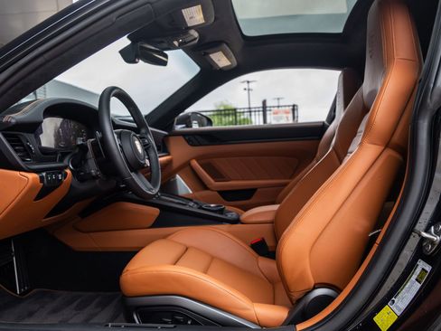 Certified 2026 Porsche 911 Carrera 4 GTS image 27