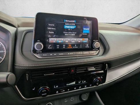 Used 2023 Nissan Rogue SV w/ SV Premium Package FWD image 12