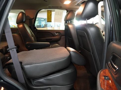 Used 2012 Chevrolet Tahoe LT w/ All-Star Edition AWD/4WD image 31