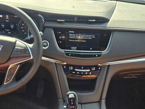 New 2026 Cadillac XT5 Premium Luxury w/ Driver Assist Package FWD image 17
