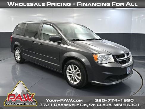 Used 2016 Dodge Grand Caravan SXT FWD image 1