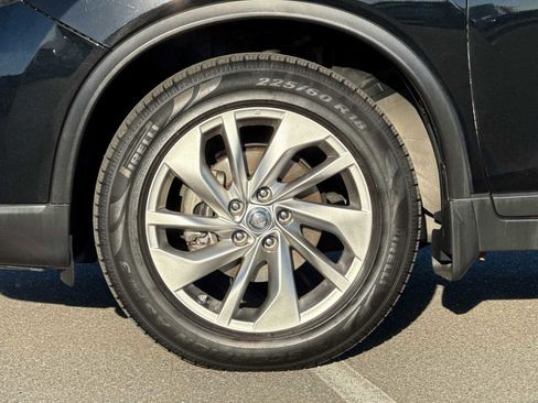 Used 2014 Nissan Rogue SL image 26