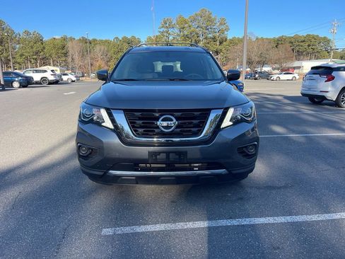 Used 2020 Nissan Pathfinder S AWD/4WD image 3