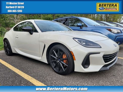 Used 2025 Subaru BRZ tS RWD image 1