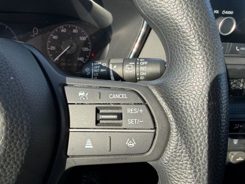Certified 2024 Honda CR-V EX image 13