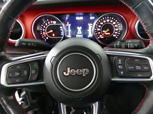 Used 2021 Jeep Wrangler Unlimited Rubicon image 18