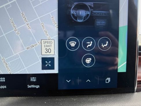 Used 2022 Lincoln Nautilus Reserve image 24