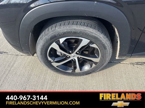 Used 2024 Chevrolet Trax RS image 24