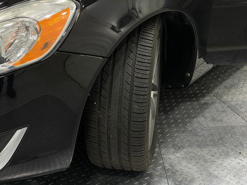 Used 2013 Volvo C70 T5 image 33