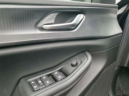 New 2025 Jeep Grand Cherokee Laredo X w/ Luxury Tech Group I image 23