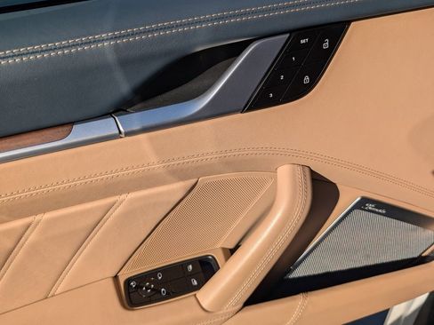 Used 2021 Porsche 911 Turbo image 20