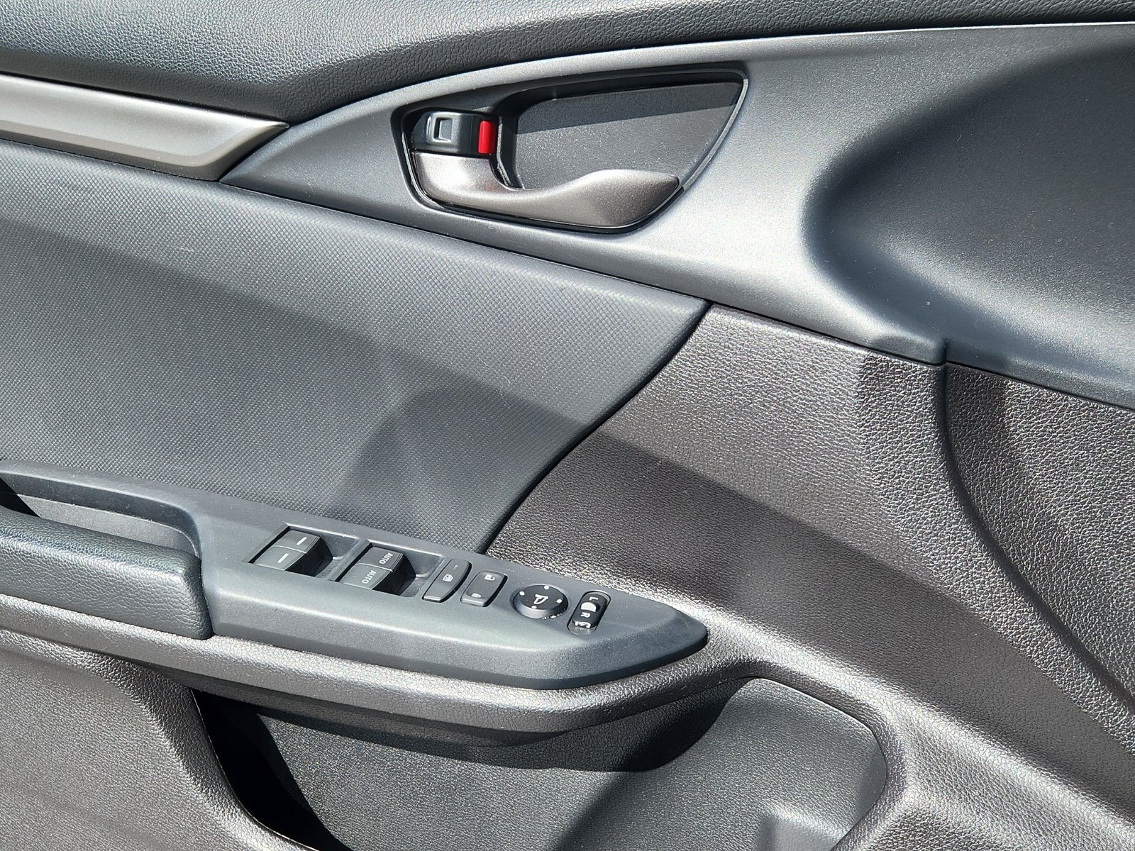 Used 2021 Honda Civic Sport image 9