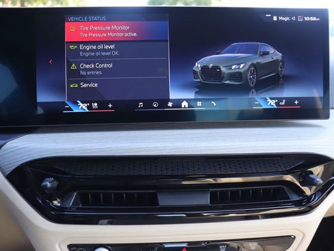 Used 2025 BMW M440i Coupe w/ Parking Assistance Package RWD image 28