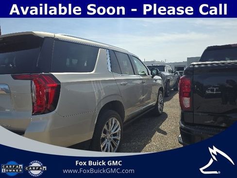 Used 2024 GMC Yukon Denali AWD/4WD image 4