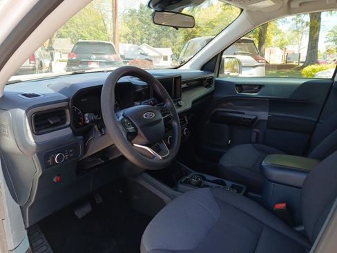 Used 2022 Ford Maverick XL image 19