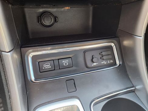 Used 2019 Subaru Ascent Limited image 10