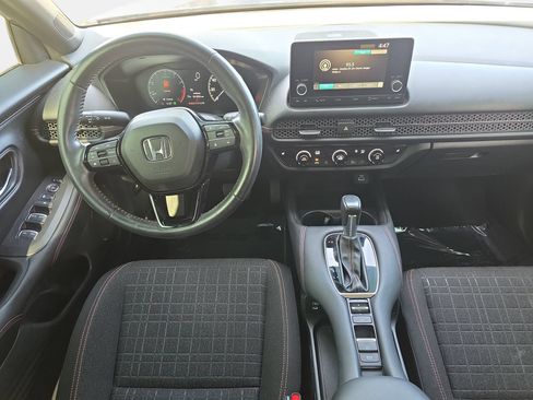 Used 2024 Honda HR-V Sport image 9
