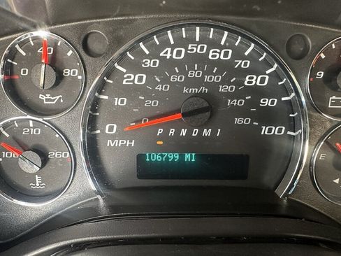 Used 2016 GMC Savana 2500 Extended w/ Chrome Appearance Package RWD image 15