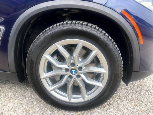 Used 2019 BMW X5 xDrive40i w/ Premium Package 2 AWD/4WD image 22