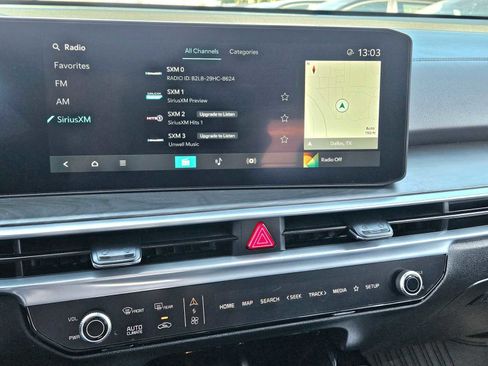 Used 2024 Kia Sorento SX image 29