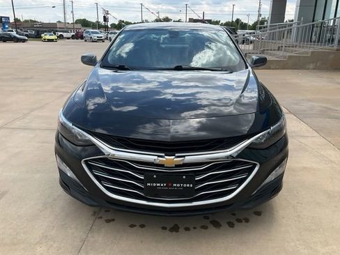 Used 2022 Chevrolet Malibu LT FWD image 39