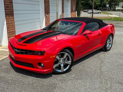 Used 2011 Chevrolet Camaro SS w/ RS Package RWD image 3
