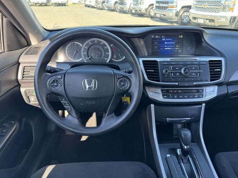 Used 2013 Honda Accord LX image 21