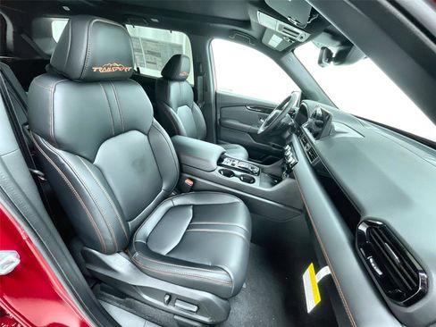 New 2025 Honda Pilot TrailSport image 30