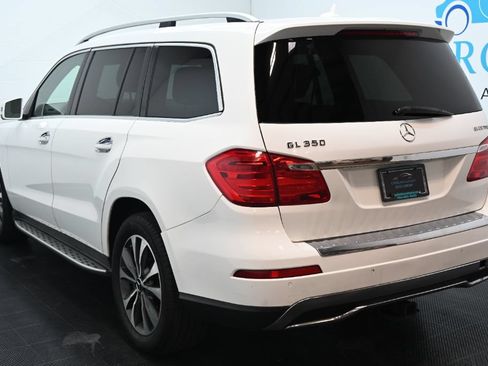 Used 2016 Mercedes-Benz GL 320 BlueTEC 4MATIC w/ Premium I Package image 5