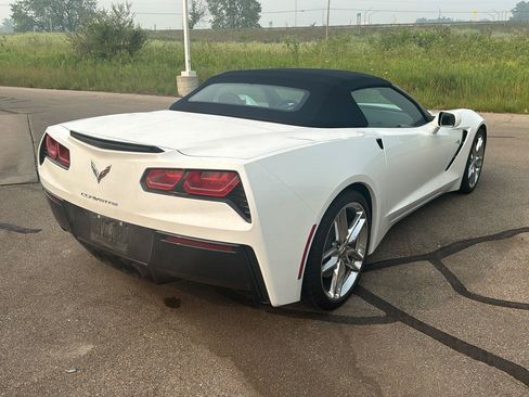 Used 2018 Chevrolet Corvette Stingray Convertible w/ 2LT Preferred Equipment Group RWD image 5