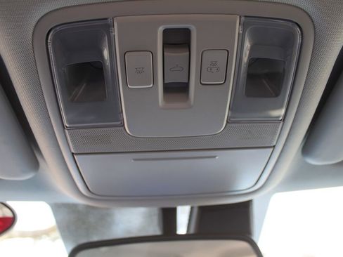 Certified 2025 Kia Soul EX image 50