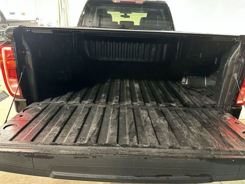 Used 2019 GMC Sierra 1500 SLE w/ SLE Value Package image 23