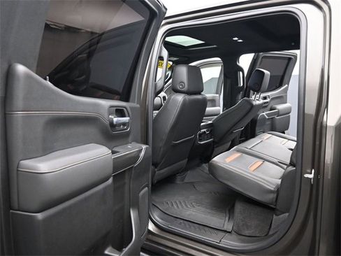 Used 2020 GMC Sierra 1500 AT4 w/ AT4 Premium Package image 18