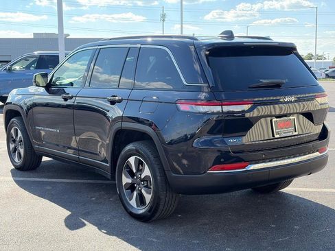 Used 2024 Jeep Grand Cherokee Limited 4xe AWD/4WD image 8