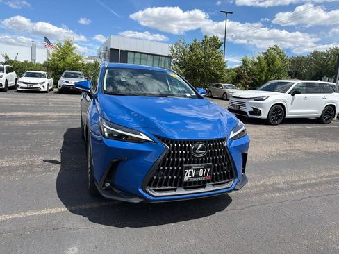 Used 2025 Lexus NX 350 AWD w/ Accessory Package (2T) image 13